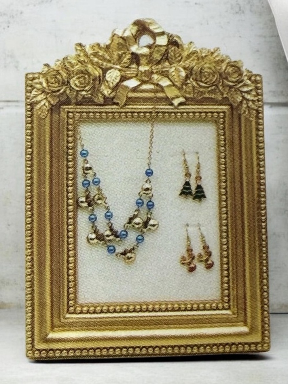 Earrings jewelry Holder Gold Wedding Display ornate Stand Frame antique style……
